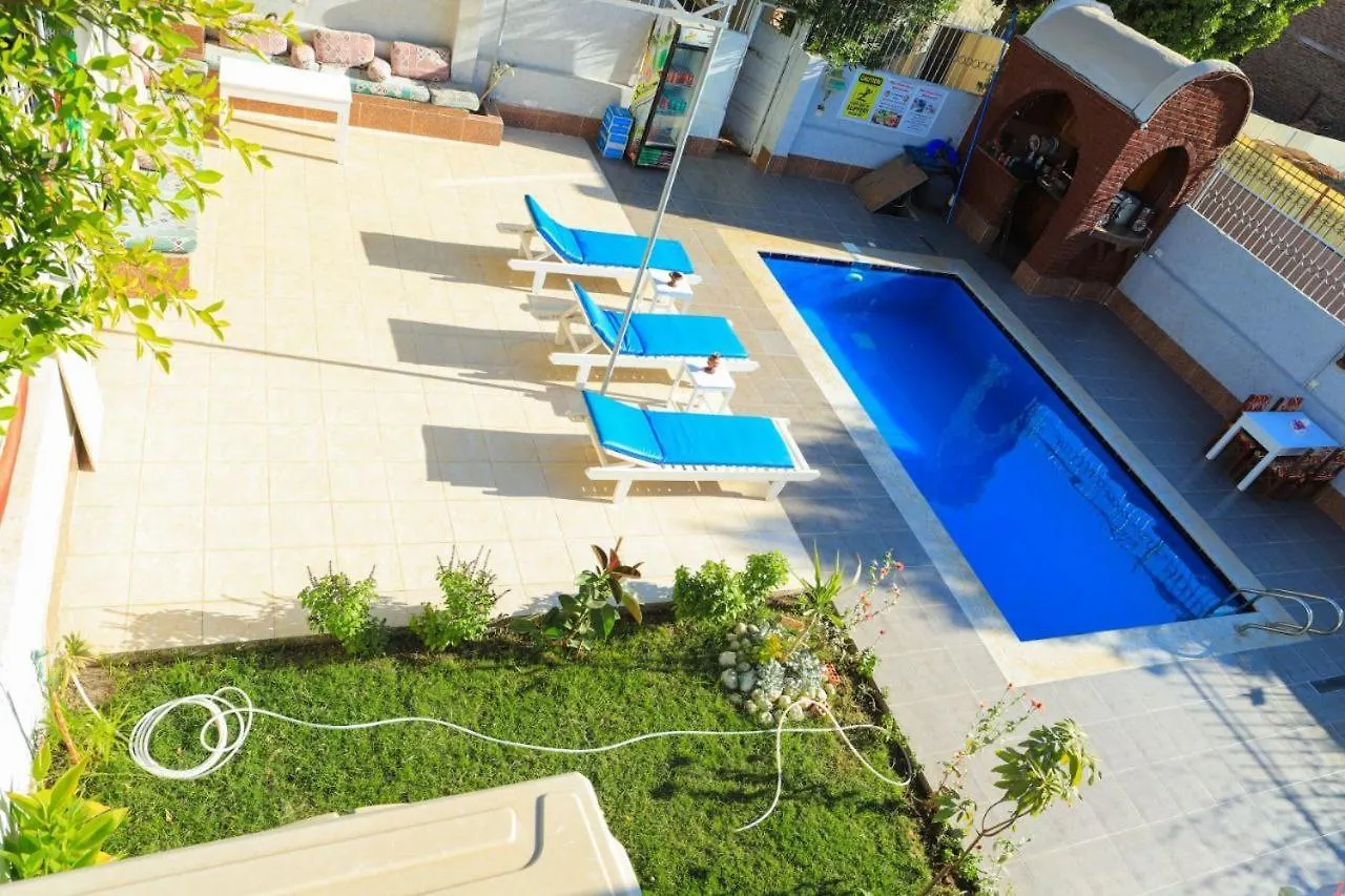 Luxor Oasis Guest House 0*,  Mısır
